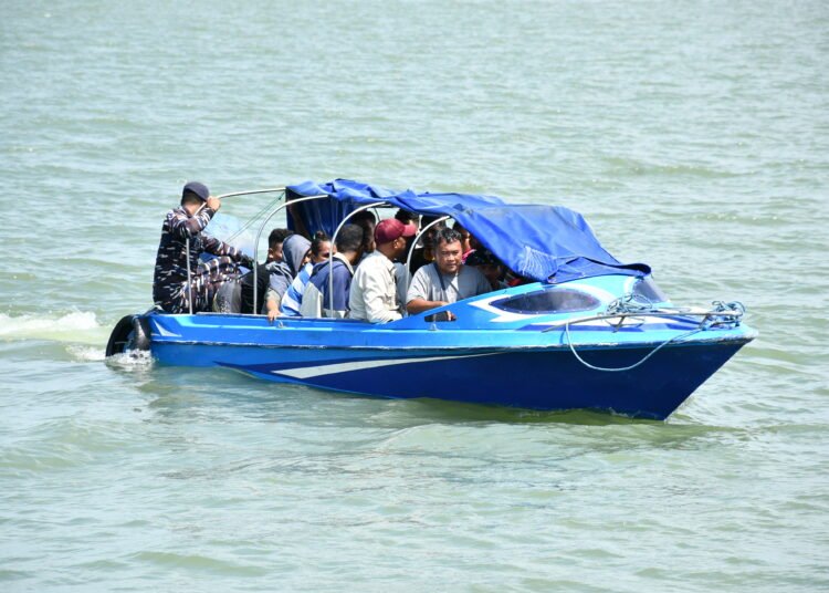 Gagalkan Penyelundupan 14 CPMI Ilegal, Lanal Nunukan Bersama Unsur Gabungan Amankan Pelaku dan Korban