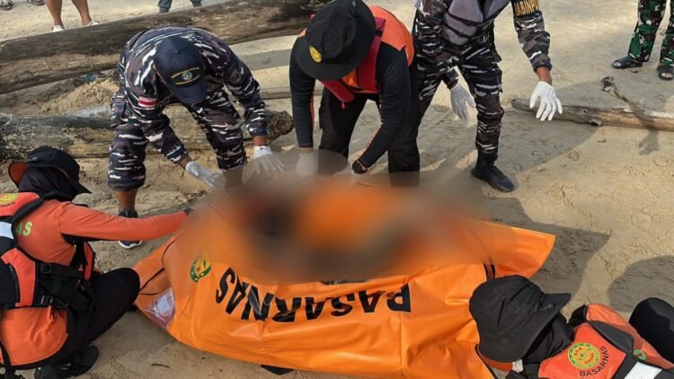 Tim SAR Lanjutkan Pencarian Korban Long Boat Tenggelam, Satu Ditemukan Meninggal