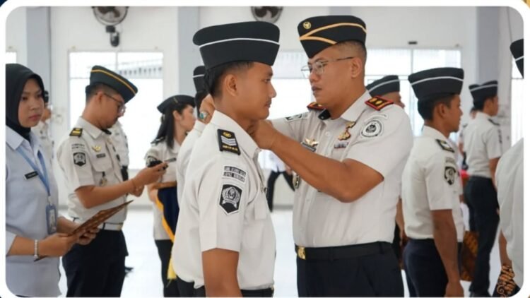 25 Pegawai Lapas Nunukan Terima Kenaikan Pangkat, Kalapas: Tingkatkan Tanggung Jawab