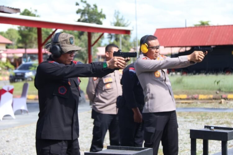 Wakapolda Kaltara Tinjau Latihan Brimob, Pastikan Personel Siap Operasi BKO Nusantara