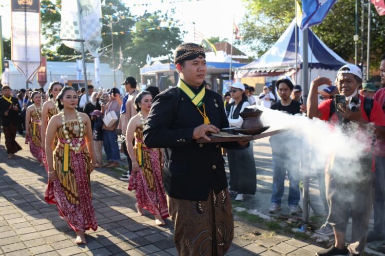 Rasa Tradisi di Setiap Gigitan, Mangkunegaran MakaN-MakaN 2026 Jadi Panggung Kuliner Bersejarah