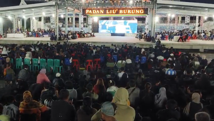 Ribuan Warga Padati Nobar Final Piala Dunia di Malinau, Penonton Beruntung Bawa Pulang Kulkas
