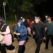 Gubernur Zainal Berlari Bersama Warga, Run Night Slipi Meriahkan HUT RI