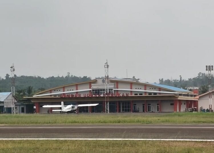 Penerbangan Tetap Berjalan, Bandara Nunukan Pantau Kabut Asap