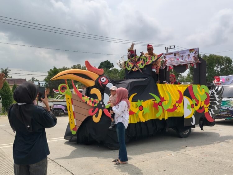 Terbang Tinggi di Bumi Borneo, Bakesbangpol Usung Semangat Budaya dan Kemajuan Nunukan